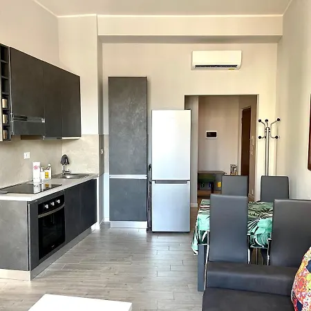 Enzo Hotel